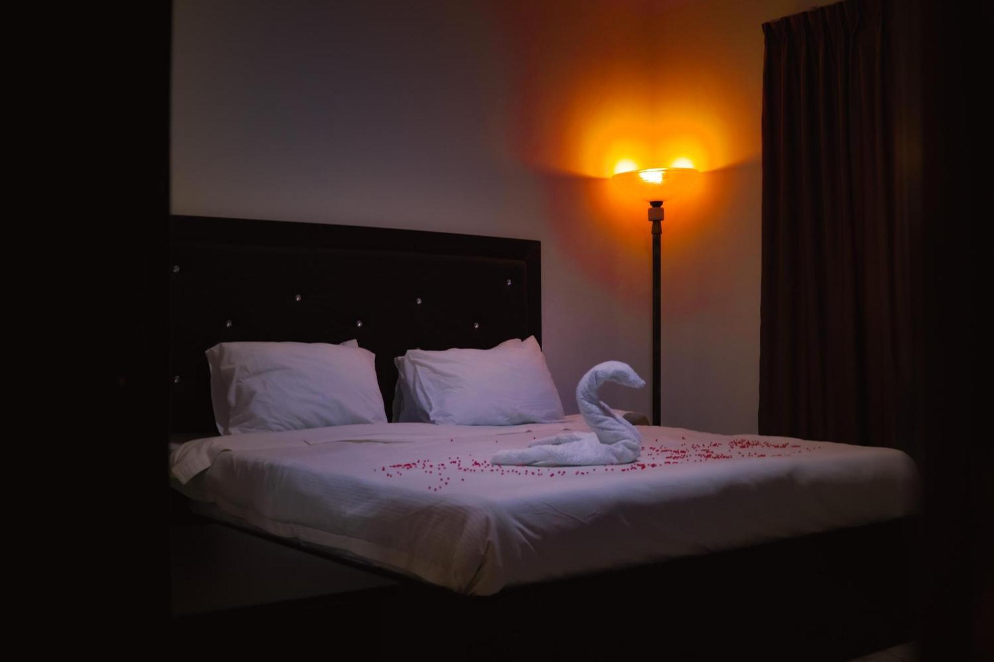 Plaza View Hostel Aţ Ţayyibah 外观 照片