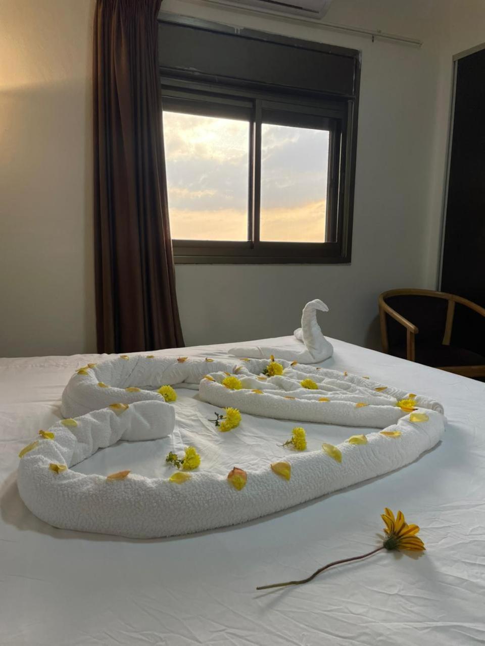 Plaza View Hostel Aţ Ţayyibah 外观 照片