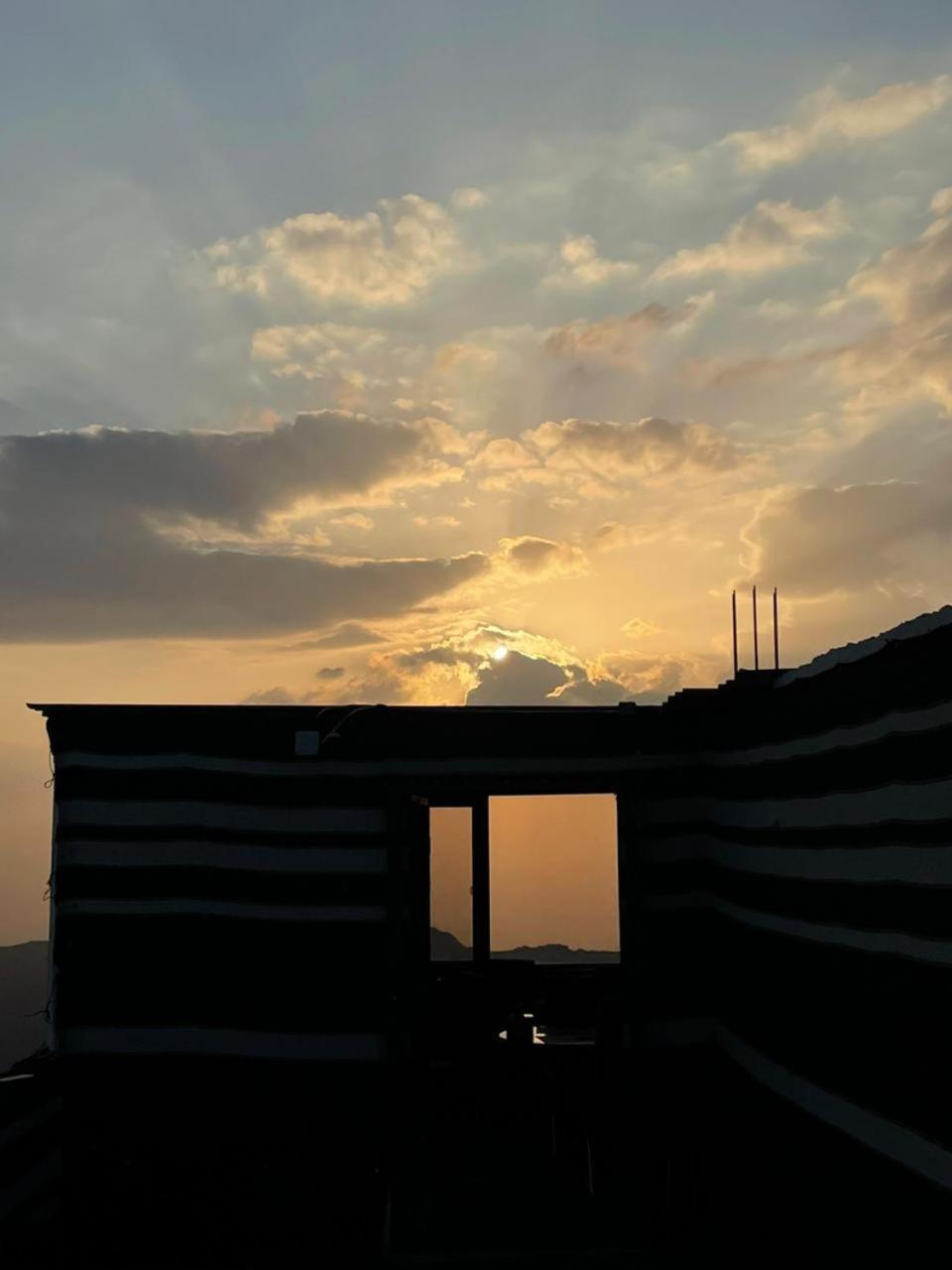 Plaza View Hostel Aţ Ţayyibah 外观 照片
