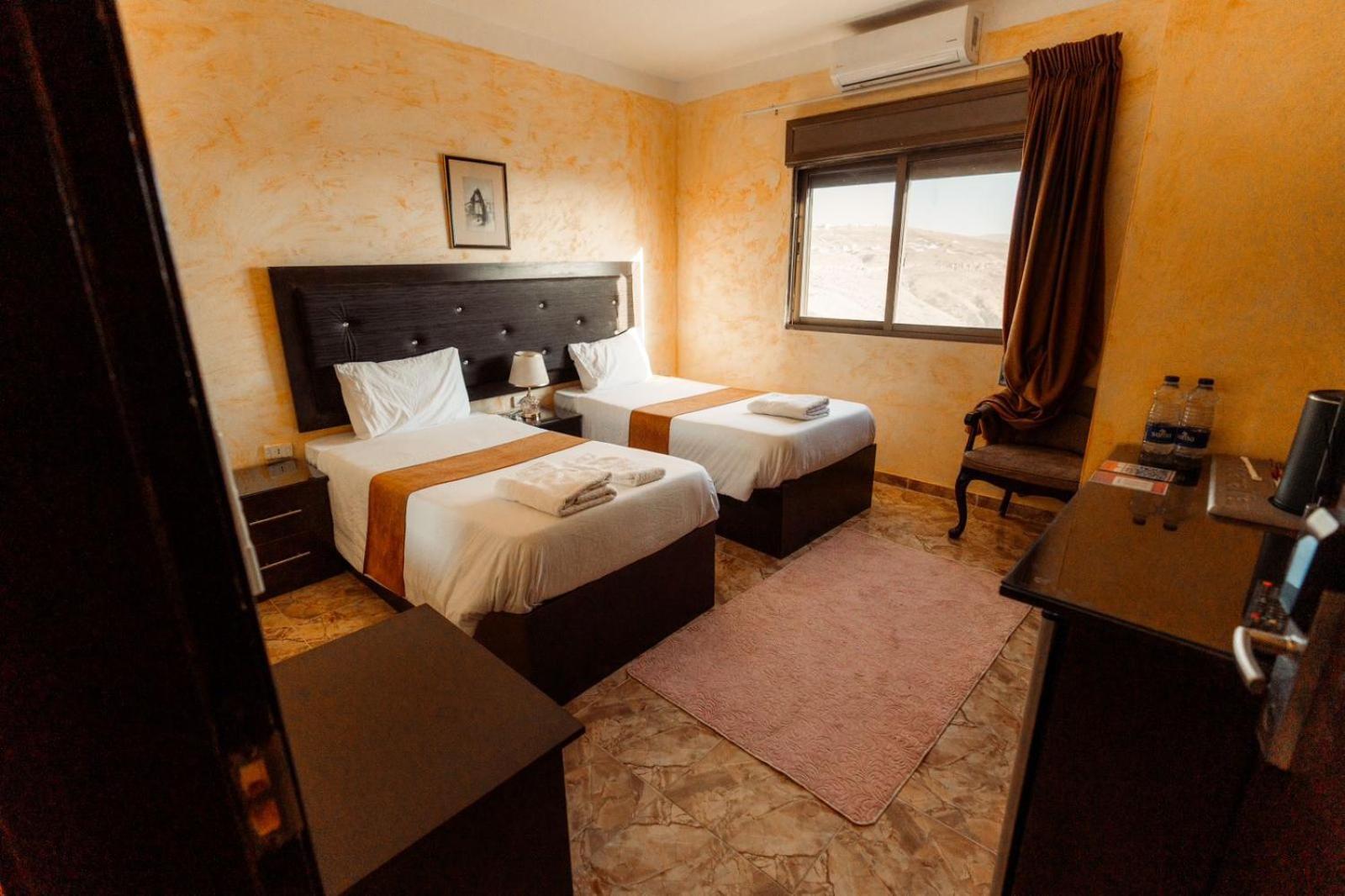 Plaza View Hostel Aţ Ţayyibah 外观 照片